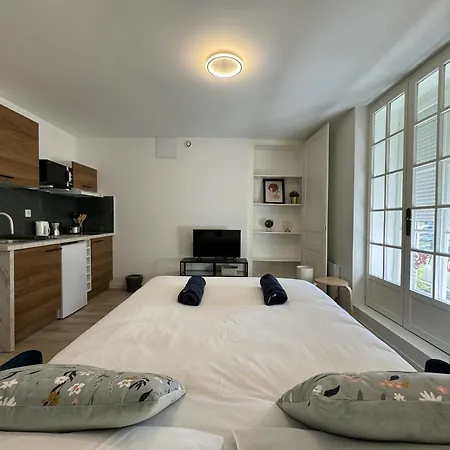 In With Private Terrace Διαμέρισμα Λε Μανς