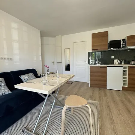 In With Private Terrace